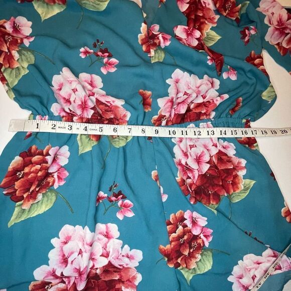 Forever 21 Floral Long Sleeve Romper - Picture 9 of 9